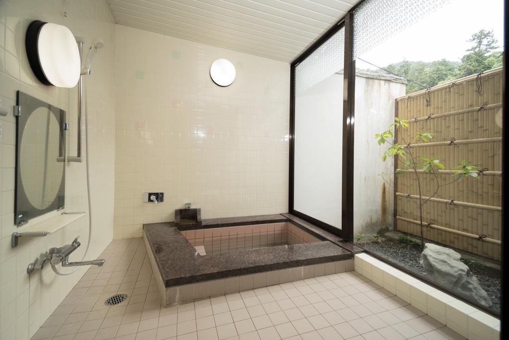Miyajima Guest House Mikuniya Hatsukaichi Exterior foto